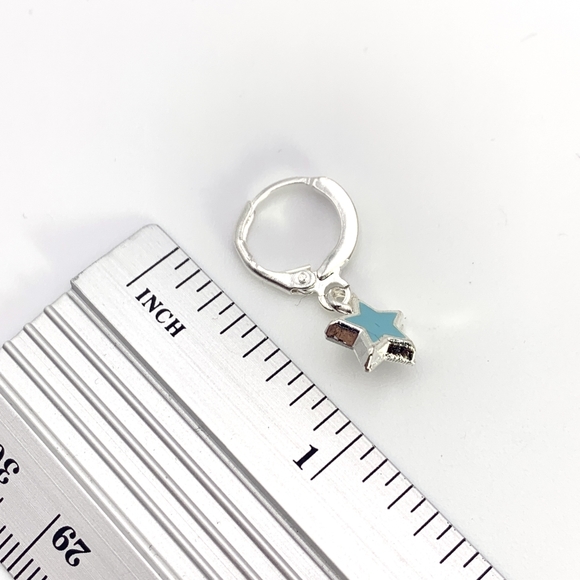 Light Blue Star Earrings - Picture 5 of 5